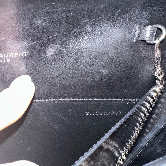 YSL Uptown Chain Wallet in Croc Embossed Leather and Silver Hardware - Picture 4 of 8